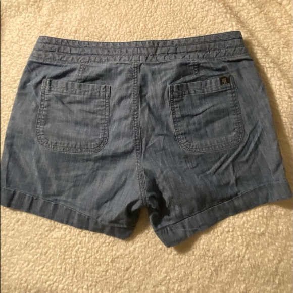 ⭐️ North Face & Mossimo Denim Shorts⭐️ - Picture 9 of 13